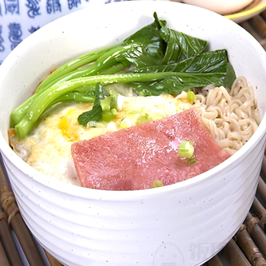 Ham & Egg Soup Vermicelli 火腿蛋米粉