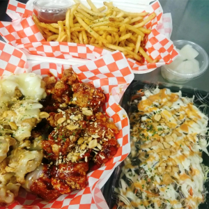 Su&Su Korean Chicken (Large) + Fries + Korean Salad