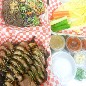 Jokbal + Spicy Cold Noodles (막국수) 