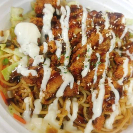 10. Yakisoba + Crispy Chicken
