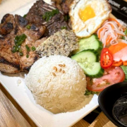 200. House Special Rice (Cơm Đặc Biệt)