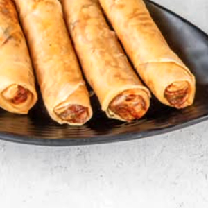 5. Fried Shrimp and Pork Spring Rolls (Chả Gi&ograve;)