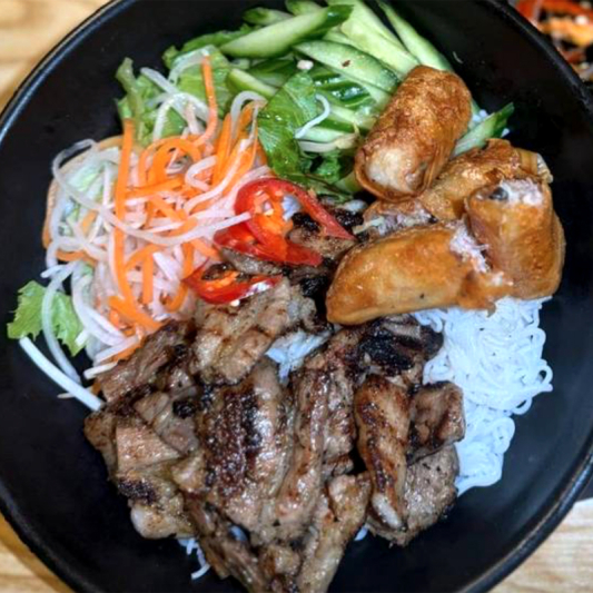 113. Grilled Pork and Spring Rolls with Vermicelli (B&uacute;n Thịt Nướng Chả Gi&ograve;)