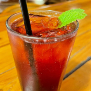 Hibiscus Iced Tea (Nam Krajiab)
