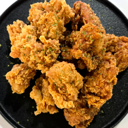 Boneless Original & Honey Garlic Chicken (580 g)