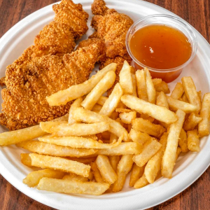 Chicken Fingers (3 pcs) with Fries 