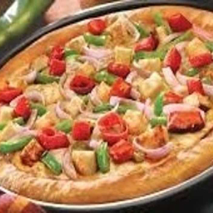 Butter Paneer Pizza