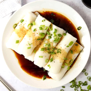 1. Plain Rice Noodle Roll 原味肠粉