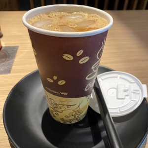 2211. Vietnamese Coffee 冷／热越南咖啡