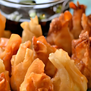 CS09. Deep-Fried Cheese Wonton (6 pcs)