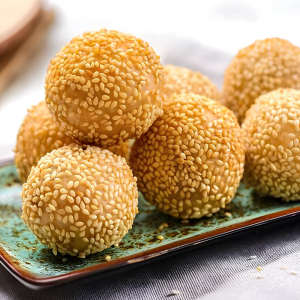 Z04. DF Sesame Balls (3 pcs)