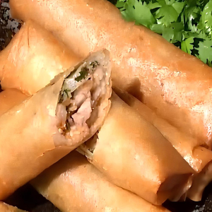 F15. Deep-Fried Vegetable Spring Rolls (4 pcs)
