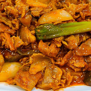 19. Spicy Pork / 제육구이