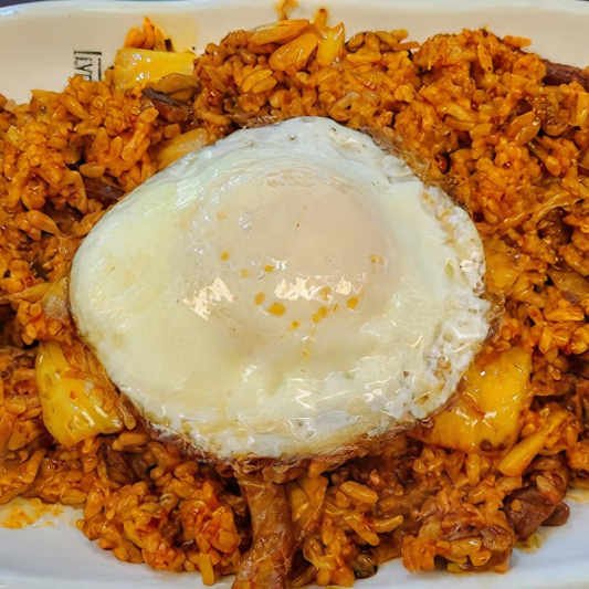 41. Kimchi Fried Rice / 김치볶음밥