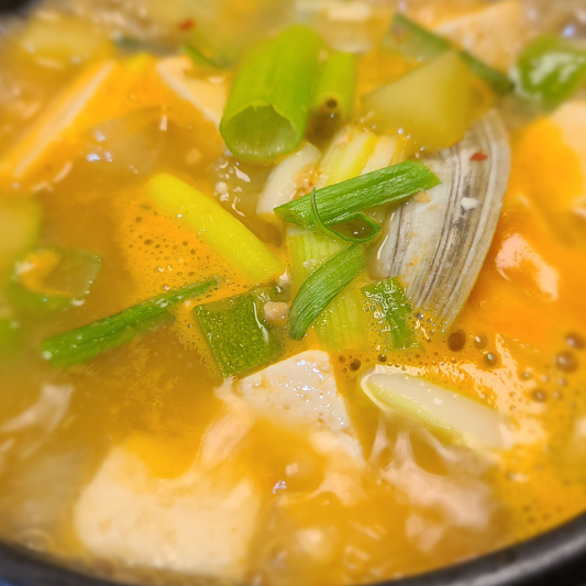 2. Soybean Paste Stew / 된장찌개