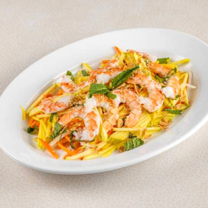 114. Mango Salad / Gỏi Xo&agrave;i