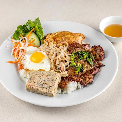 701. House Special Rice Dish / Cơm Tấm Bếp Việt