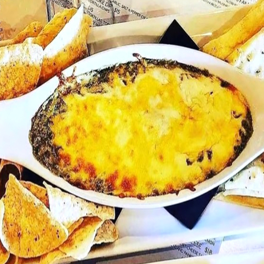 Porter&rsquo;s Spinach & Artichoke Dip 