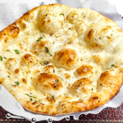Tawa Naan (Garlic)