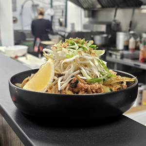 Mongolian Garlic Chicken Noodle Bowl 