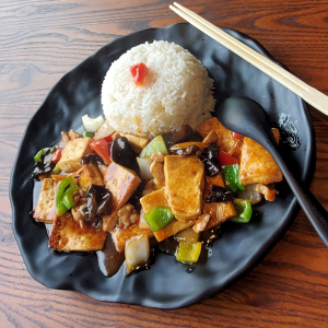 M23. Braised Tofu Rice / 家常豆腐饭