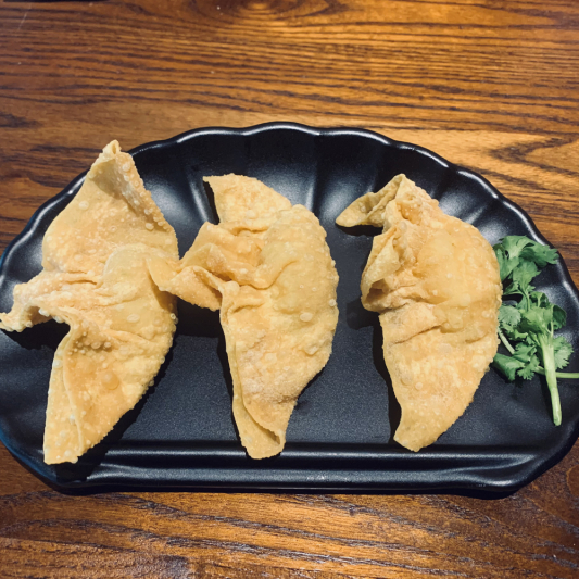 S7. Deep-Fried Wonton (4 pcs) / 炸云吞