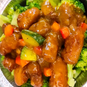 E121. Curry Veggie Chicken Bites with Broccoli