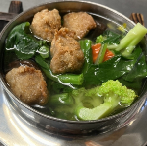 S35. King's Noodles Soup