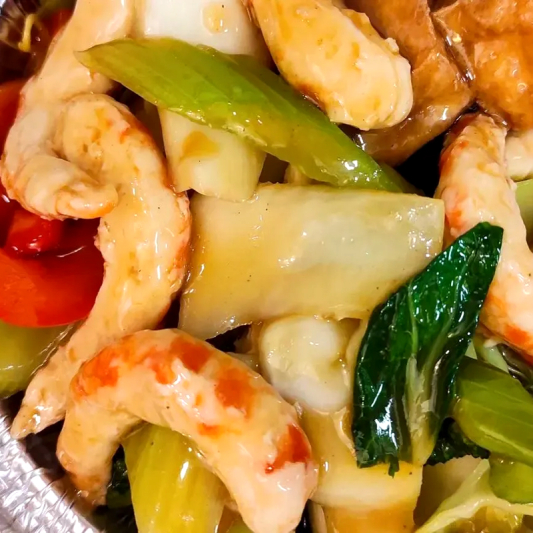 E56. Veggie Shrimp with Cashew Nuts and Mixed Vegetables