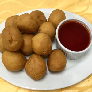 Sweet and Sour Chicken Balls (12 pcs)