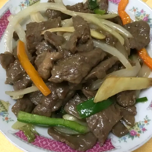 Beef with Ginger and Green Onion