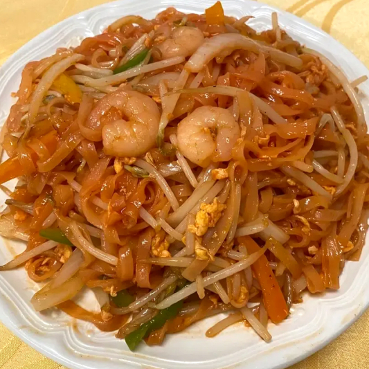 Shrimp Pad Thai Noodles