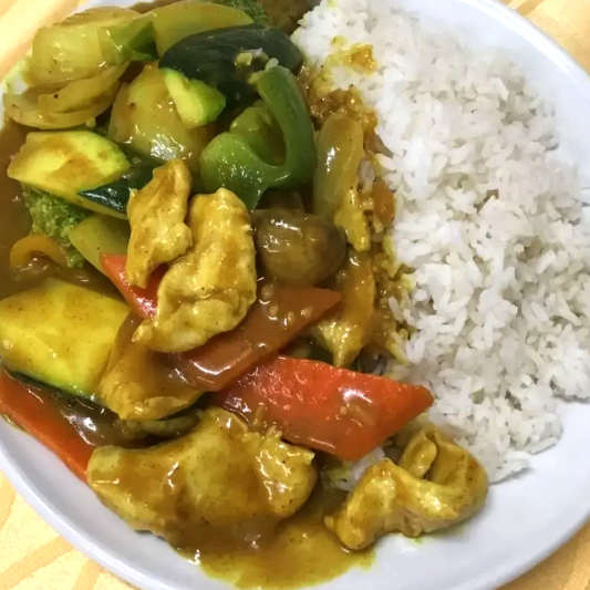 Curry Chicken Rice Platter