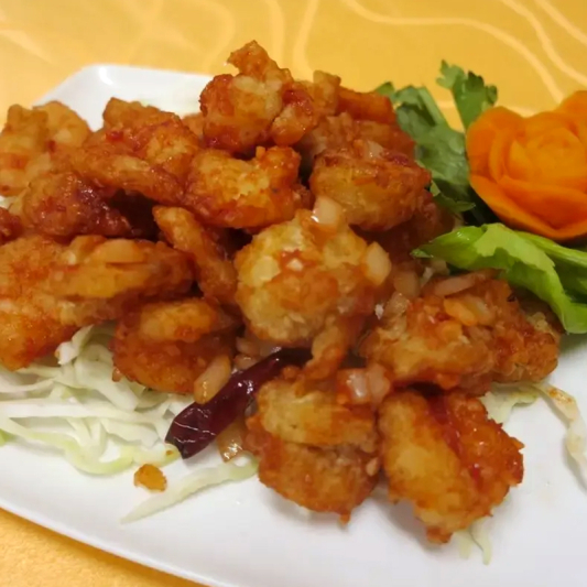 Deep Fried Shrimp with Spicy Sauce