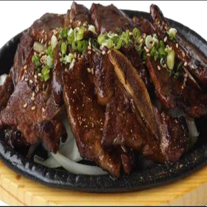 Hot Plate Grilled Beef LA Galbi 철판 LA갈비 정식 