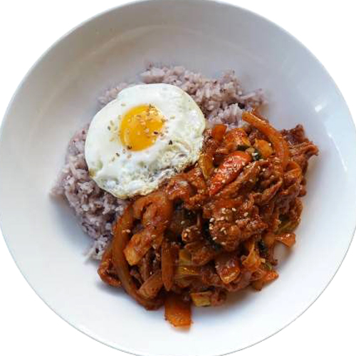 Pork Bulgogi with Rice 제육덮밥 