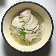 19. Noodle Soup with Chicken Breast / Chicken Pho