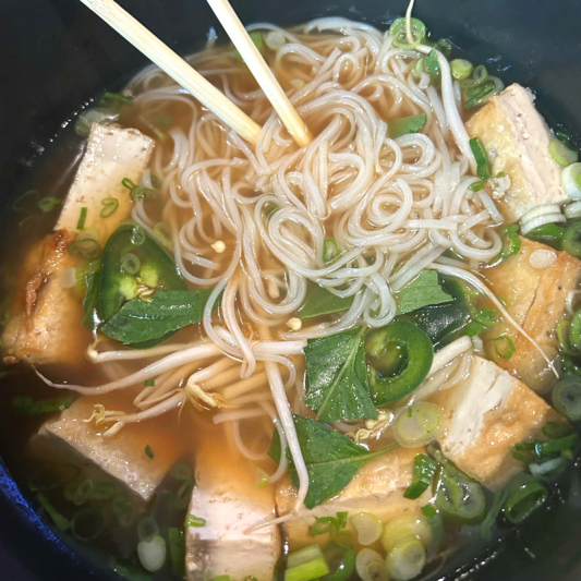 30. Rice Noodle with Pho Broth & Fried Tofu / Vegetarian Phở