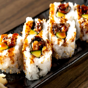 Unagi & Avocado Maki Roll