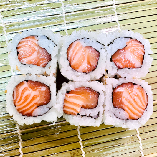 Salmon Roll 