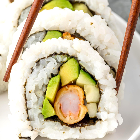 Shrimp & Avocado Maki Roll