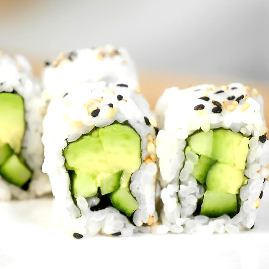 Avocado & Cucumber Maki Roll