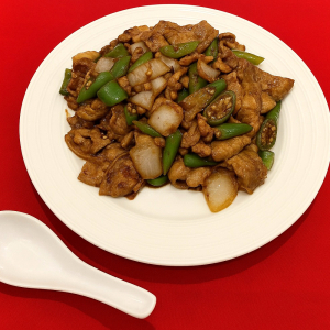 Stir-Fried Pork Spicy Green Pepper 农家小炒肉
