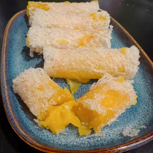 Creamy Pumpkin Roll 奶油南瓜卷