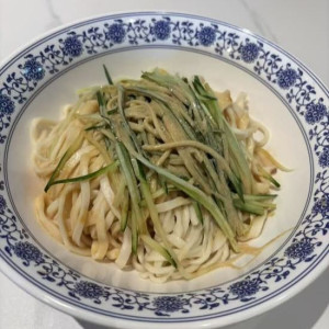 Sesame Paste Cold Noodles 麻酱素凉面 