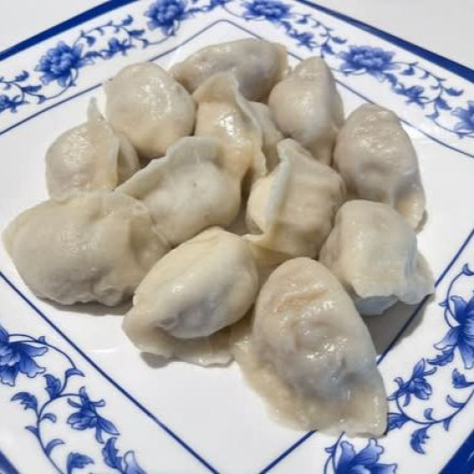 Pickled Cabbage and Pork Dumplings (12 pcs) 酸菜猪肉饺子 (12个)