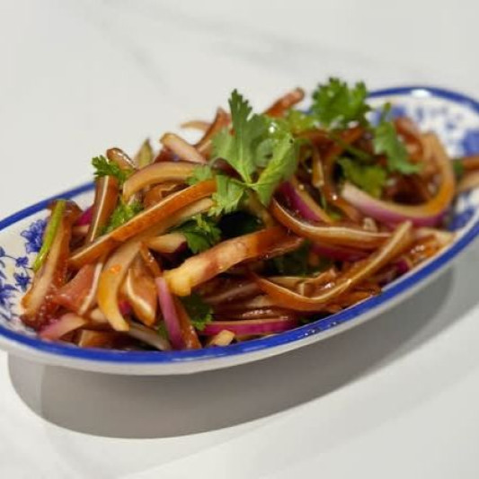 Braised Pig Ear Salad with Chili Oil 红油耳丝 