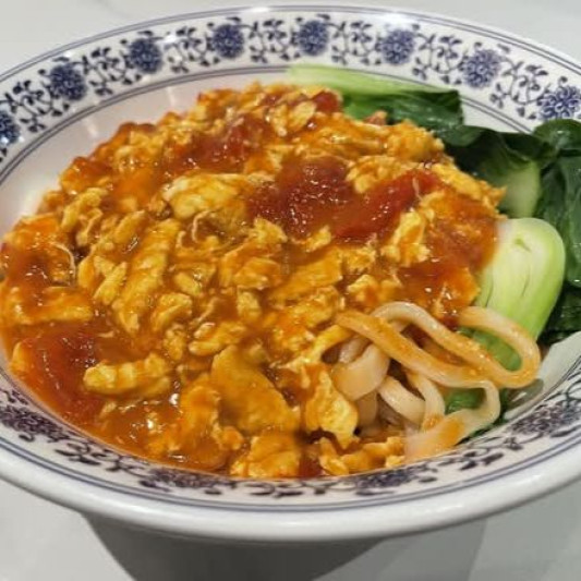 Tomato & Fried Eggs Mixed on Noodles 西红柿鸡蛋打卤面 