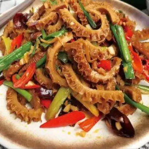 46. Spicy Stir-Fried Beef Tripe 香爆牛肚