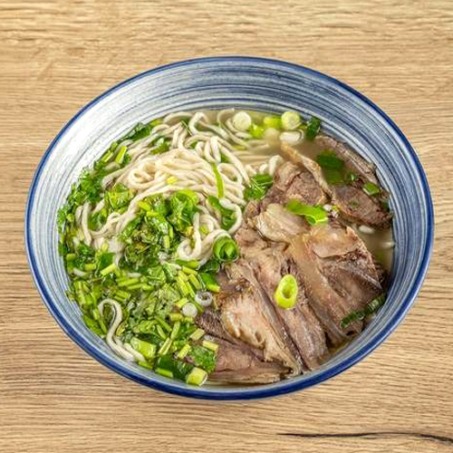 24. Beef Noodles 清汤牛肉面